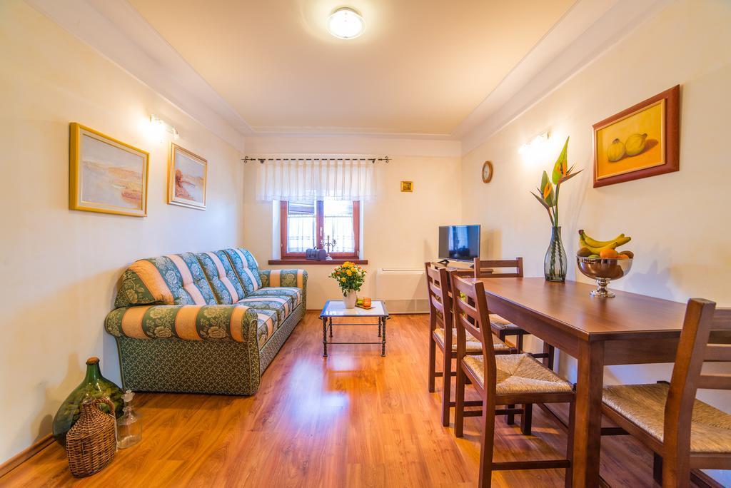 Aparthotel Katalyma 828カンファナル エクステリア 写真