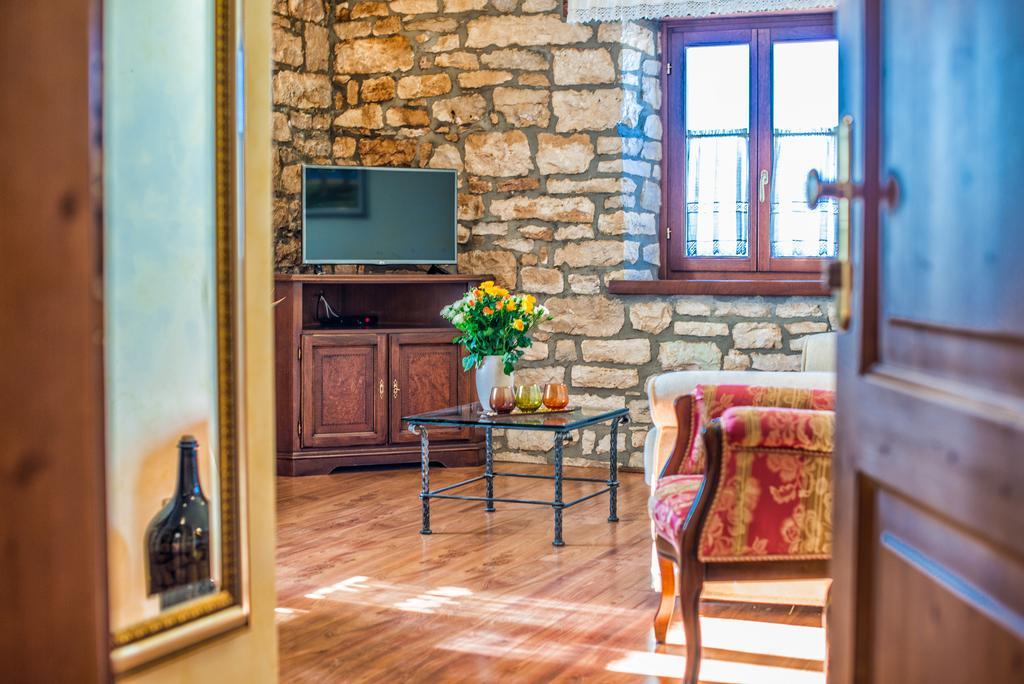 Aparthotel Katalyma 828カンファナル エクステリア 写真