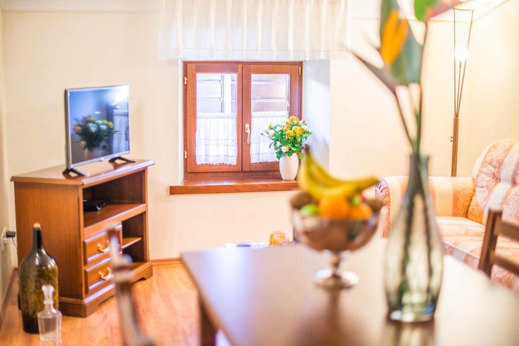 Aparthotel Katalyma 828カンファナル エクステリア 写真